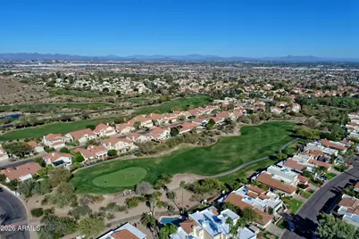 4610 E Monte Way, Phoenix, AZ 85044 - Photo 32