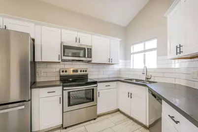 8147 W Greer Avenue, Peoria, AZ 85345 - Photo 10