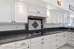25602 S Ribbonwood Dr, Sun Lakes, AZ 85248 - Photo 12