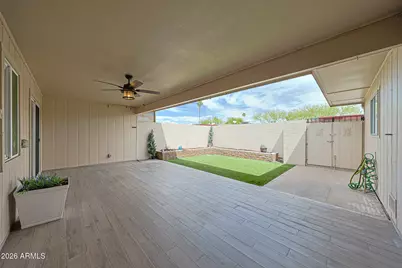9908 W Royal Oak Road, Sun City, AZ 85351 - Photo 16
