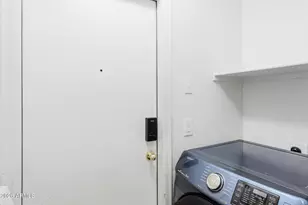 2107 E Huntington Dr, Phoenix, AZ 85040 - Photo 34