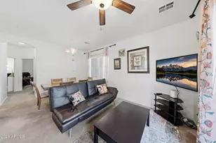 2107 E Huntington Dr, Phoenix, AZ 85040 - Photo 4