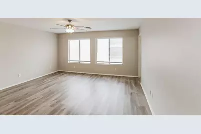 16083 W Monroe Street, Goodyear, AZ 85338 - Photo 10