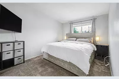 2025 E Howe Avenue, Tempe, AZ 85281 - Photo 16