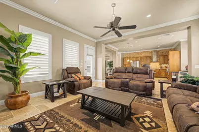 13063 W Alyssa Lane, Peoria, AZ 85383 - Photo 12