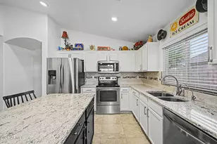 3247 S Loback Ln, Gilbert, AZ 85297 - Photo 18