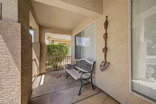 8208 W Deanna Dr, Peoria, AZ 85382 - Photo 4