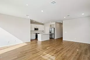 18037 W Calle Lejos Rd, Surprise, AZ 85387 - Photo 2