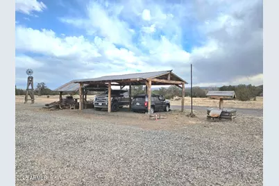 8495 W Antelope Run Road, Ash Fork, AZ 86320 - Photo 8