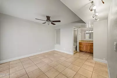 850 S River Drive #1044, Tempe, AZ 85281 - Photo 20