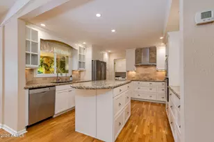 313 E Wagon Wheel Dr, Phoenix, AZ 85020 - Photo 6