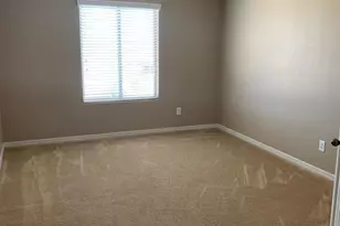 33175 N Slate Creek Dr, San Tan Valley, AZ 85143 - Photo 14