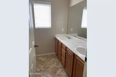 33175 N Slate Creek Drive, San Tan Valley, AZ 85143 - Photo 16