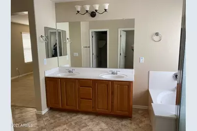 33175 N Slate Creek Drive, San Tan Valley, AZ 85143 - Photo 10