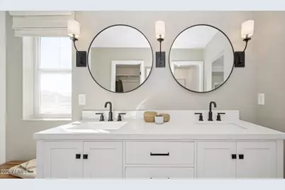 8096 N 80th Lane, Peoria, AZ 85345 - Photo 32