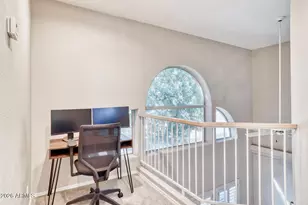 5011 E Hazel Dr, Phoenix, AZ 85044 - Photo 10