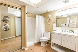 8337 E Vista Dr, Scottsdale, AZ 85250 - Photo 20