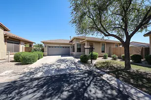 1337 E Thompson Way, Chandler, AZ 85286 - Photo 2