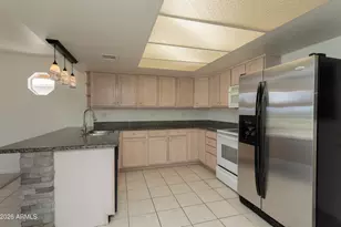 12003 S Tonopah Dr, Phoenix, AZ 85044 - Photo 6