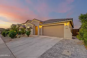 4314 W Sebastian Ln, San Tan Valley, AZ 85144 - Photo 2