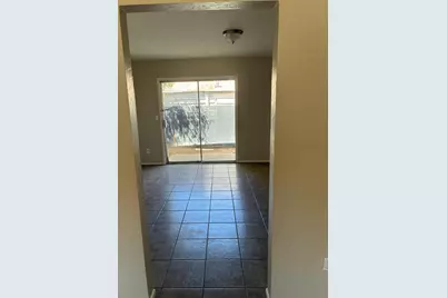10641 N 15th Avenue #Apt B, Phoenix, AZ 85029 - Photo 2