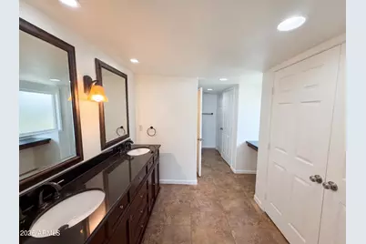 2722 E Nisbet Road, Phoenix, AZ 85032 - Photo 6