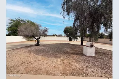2722 E Nisbet Road, Phoenix, AZ 85032 - Photo 10
