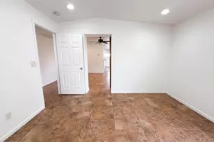 2722 E Nisbet Rd, Phoenix, AZ 85032 - Photo 8