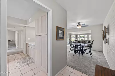 10210 W Snead Circle N, Sun City, AZ 85351 - Photo 8