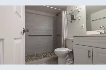 5124 N 31st Place #517, Phoenix, AZ 85016 - Photo 14