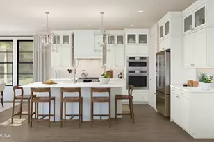 95 E Windsor Dr, Gilbert, AZ 85296 - Photo 2