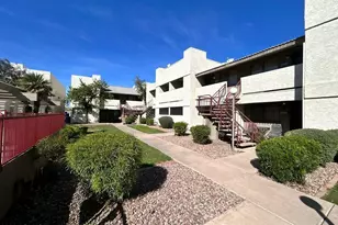 3301 E Earll Dr, Phoenix, AZ 85018 - Photo 2