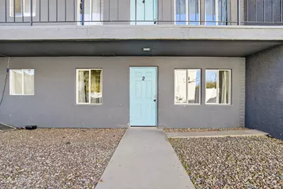 2925 N 38th Street, Phoenix, AZ 85018 - Photo 2