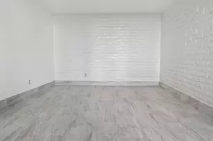 2925 N 38th St, Phoenix, AZ 85018 - Photo 18