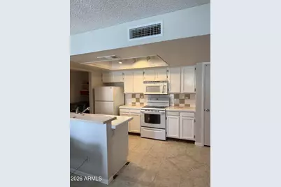 4730 W Northern Avenue #2107, Glendale, AZ 85301 - Photo 4