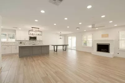 8656 E Solano Drive, Scottsdale, AZ 85250 - Photo 4