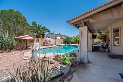 6416 W Shangri La Road, Glendale, AZ 85304 - Photo 16