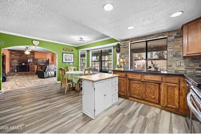 6416 W Shangri La Road, Glendale, AZ 85304 - Photo 8