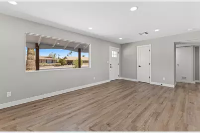 10423 W Monterosa Drive, Sun City, AZ 85351 - Photo 4