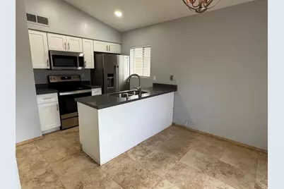 117 W Concorda Drive #103, Tempe, AZ 85282 - Photo 2
