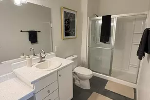 2837 E Dunbar Dr, Phoenix, AZ 85042 - Photo 16