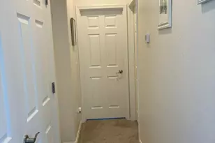 2837 E Dunbar Dr, Phoenix, AZ 85042 - Photo 14