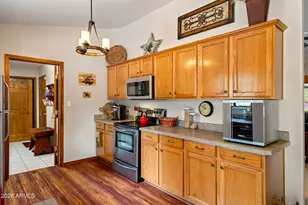 2788 Chandelle Ln, Overgaard, AZ 85933 - Photo 10
