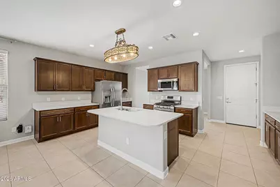 658 W Belmont Red Trail, San Tan Valley, AZ 85143 - Photo 14