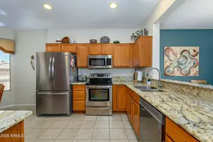 19421 N Hidden Canyon Dr, Surprise, AZ 85374 - Photo 2
