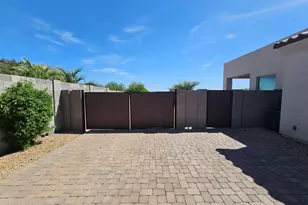 19 E Desert Hills Dr, Phoenix, AZ 85086 - Photo 90
