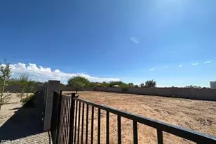 19 E Desert Hills Dr, Phoenix, AZ 85086 - Photo 54