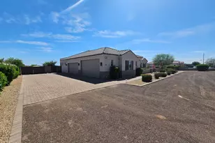 19 E Desert Hills Dr, Phoenix, AZ 85086 - Photo 70