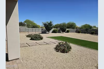 19 E Desert Hills Drive, Phoenix, AZ 85086 - Photo 60