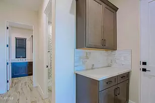 19 E Desert Hills Dr, Phoenix, AZ 85086 - Photo 46